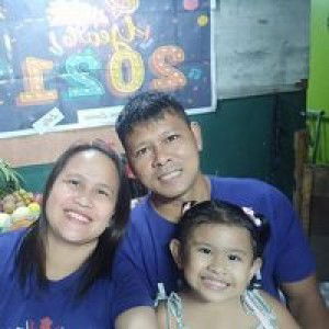 Lolly Tuling profile icon