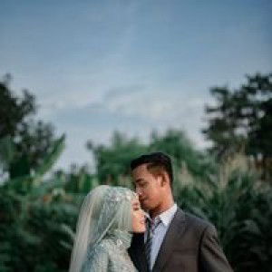 Wiwi Dwi Yulianti Sakum profile icon