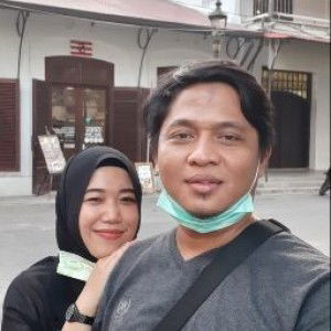 Rini Dina profile icon