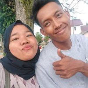 Siti Rafidah profile icon