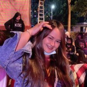 May Risa profile icon