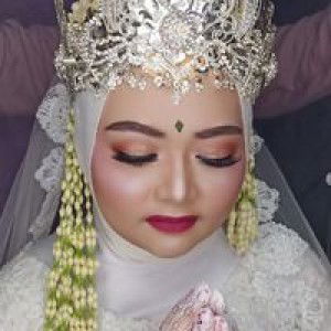 Hera Aulia profile icon