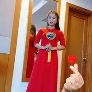 Tiền Tiến Tiên profile icon