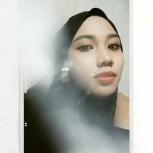 Iis Istiharoh profile icon