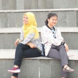 fatimah emy profile icon