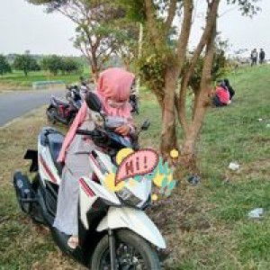 Naniez Sarika Thea profile icon