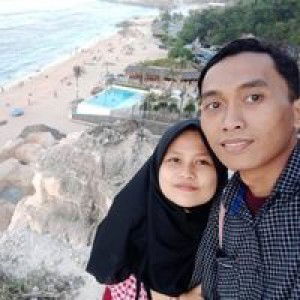 Putri Najatul islamiyah profile icon