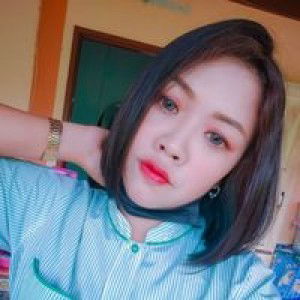 Praew Chotika profile icon