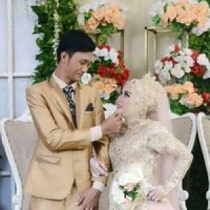 Imas Riyyah profile icon