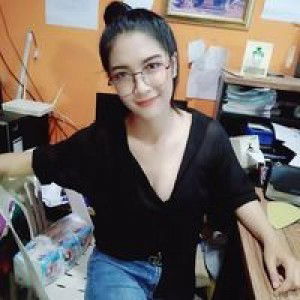 Namthip Boonsak profile icon