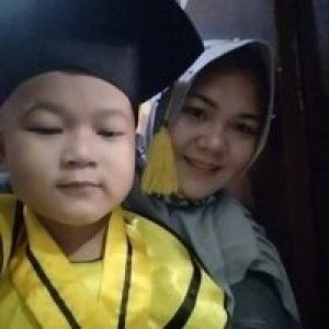 Nia Ristiana S profile icon