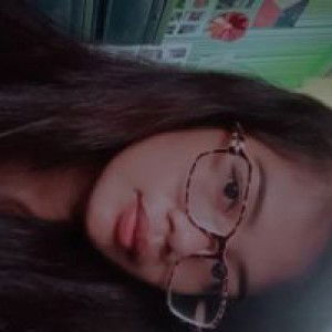 Melanie Olanoza profile icon