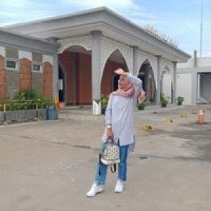 Estrin Noormala profile icon