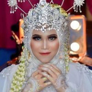 Melly Her profile icon