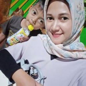 Diah Maghfiroh profile icon