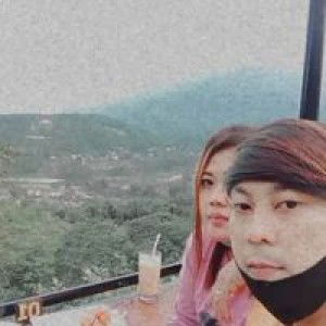 Neng Dhilla profile icon