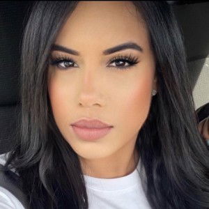 Massiel Checo profile icon