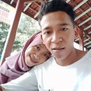 Yuni Dwi Hariyani profile icon