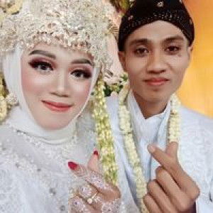 Ella Destiana profile icon