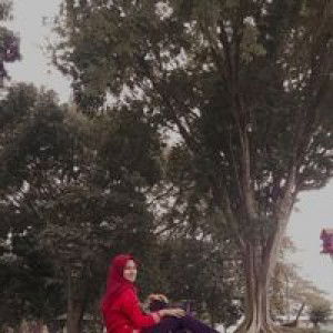 Nur Zenna profile icon