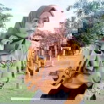 Siti Ervina profile icon