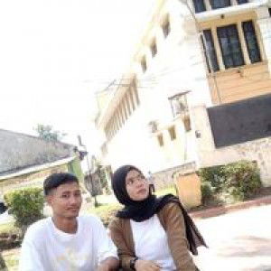 Winda Sari profile icon