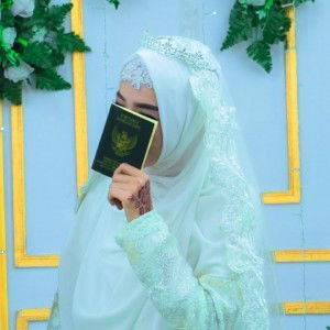 Emelia Ariska profile icon