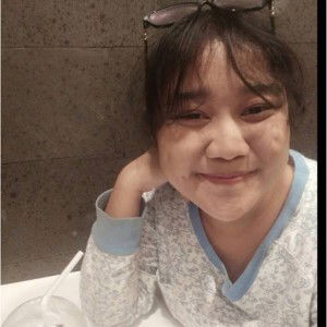 Nandyaa Riska profile icon