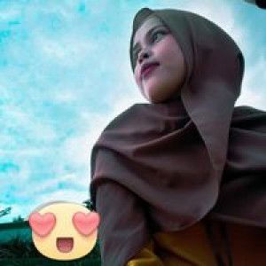 Israh Wardhanie profile icon