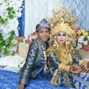 Tri Wulandari profile icon