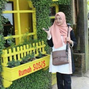 Retno Wahyuningtyas profile icon