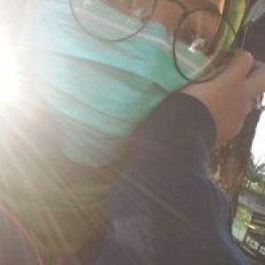 Neng Tia profile icon