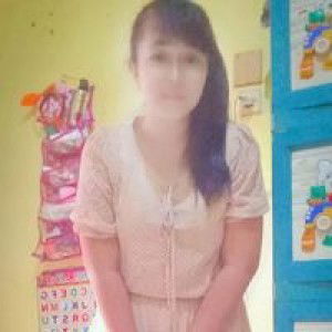 Deis Ayu Astutik profile icon