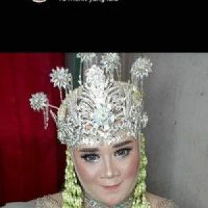 Khoerunisa profile icon