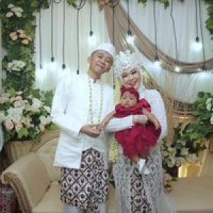 Tikha Surtika profile icon