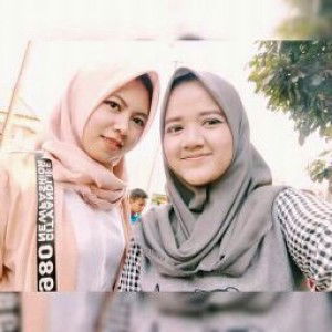 julia nursolihah profile icon