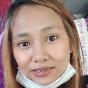 MAy Acosta profile icon