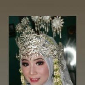 Rina Rosiana Zahra profile icon