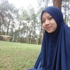 pipit fitriyani profile icon