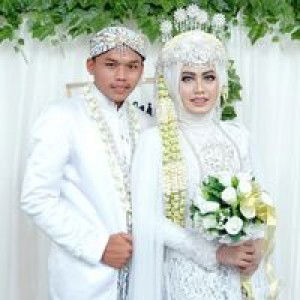 Rafika Larassati profile icon