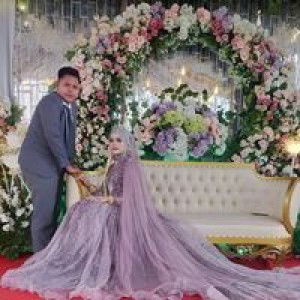 Ririn Apriyani profile icon