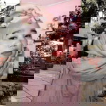 Annisa Amelia (AnnisaAmelia05) profile icon