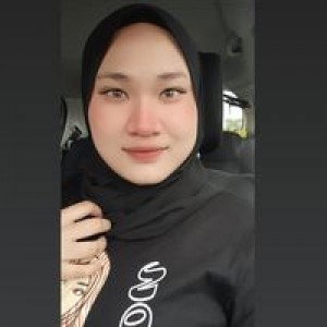 Eyna Fariena profile icon