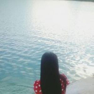 Luna Alesya profile icon