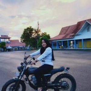 Rhesy Juniani profile icon