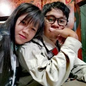 Dewi Anggraini profile icon