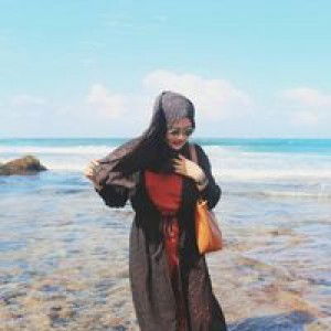 Lisa Claodya profile icon