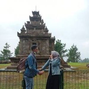 Aliv Poenya profile icon