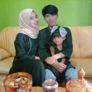 Dina Muthohir profile icon