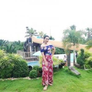 Chrissa Marie profile icon